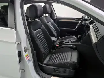 2021 Volkswagen Passat с пробегом 51 179 км