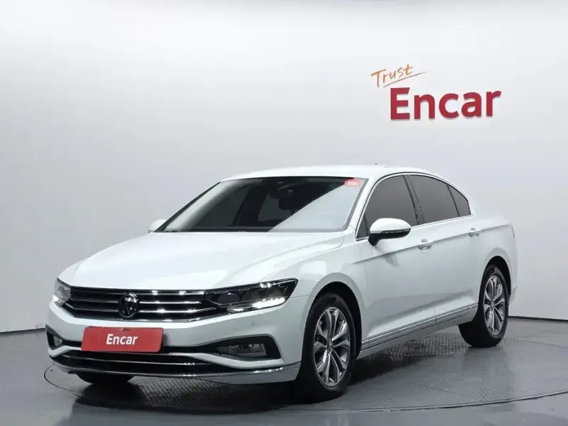 2022 Volkswagen Passat с пробегом 29 313 км
