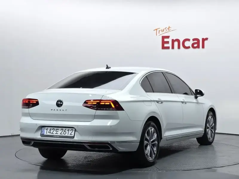 2022 Volkswagen Passat с пробегом 29 313 км