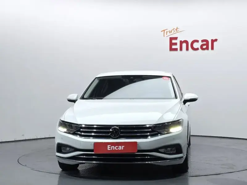 2022 Volkswagen Passat с пробегом 29 313 км