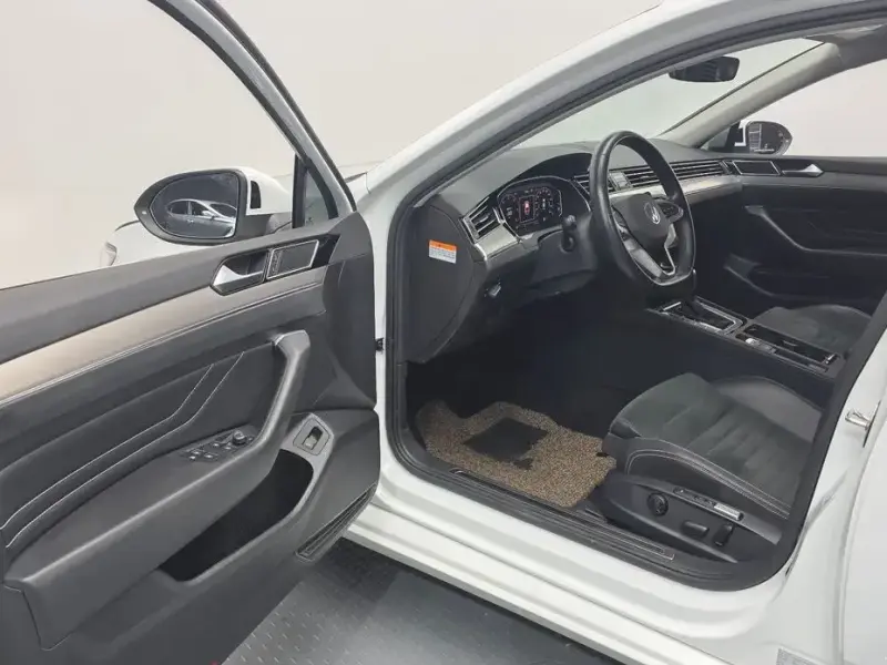 2022 Volkswagen Passat с пробегом 29 313 км