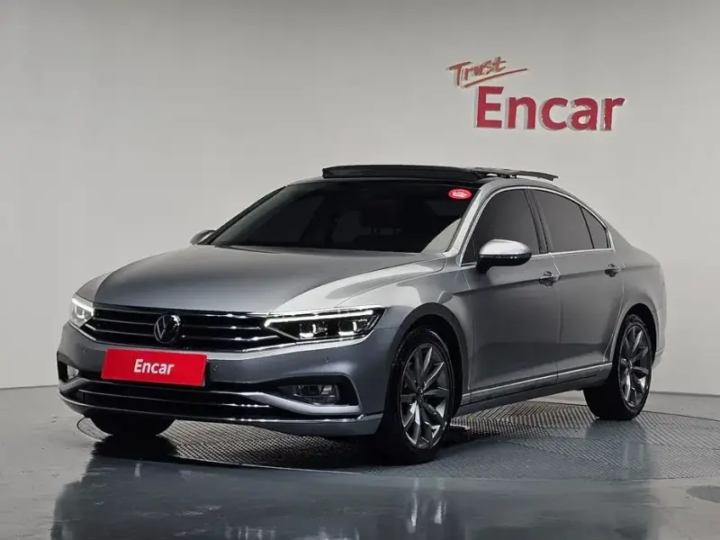2021 Volkswagen Passat с пробегом 12 842 км