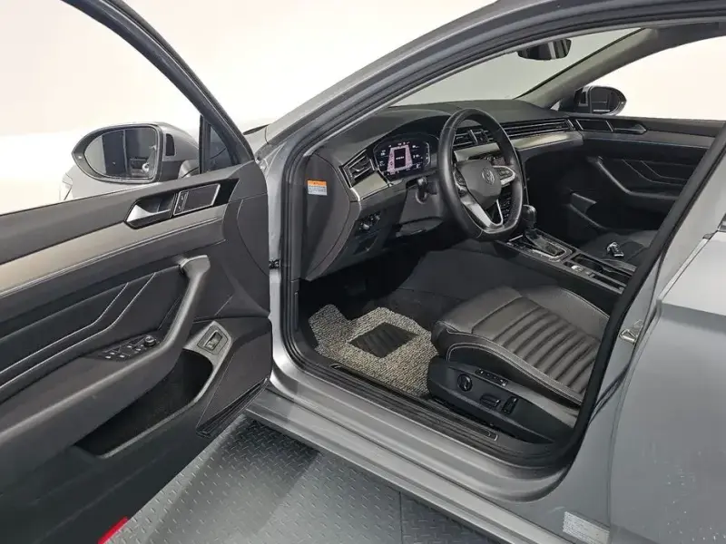 2021 Volkswagen Passat с пробегом 12 842 км