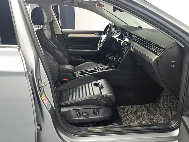 2021 Volkswagen Passat с пробегом 12 842 км