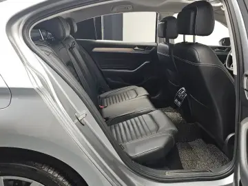 2021 Volkswagen Passat с пробегом 12 842 км