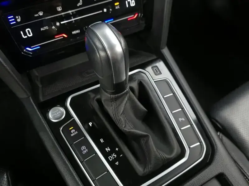 2021 Volkswagen Passat с пробегом 100 019 км