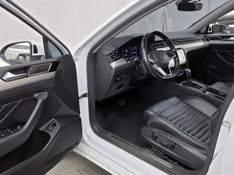 2021 Volkswagen Passat с пробегом 100 019 км