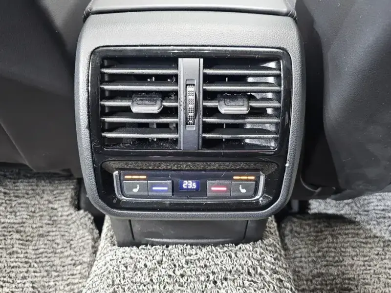 2021 Volkswagen Passat с пробегом 12 842 км