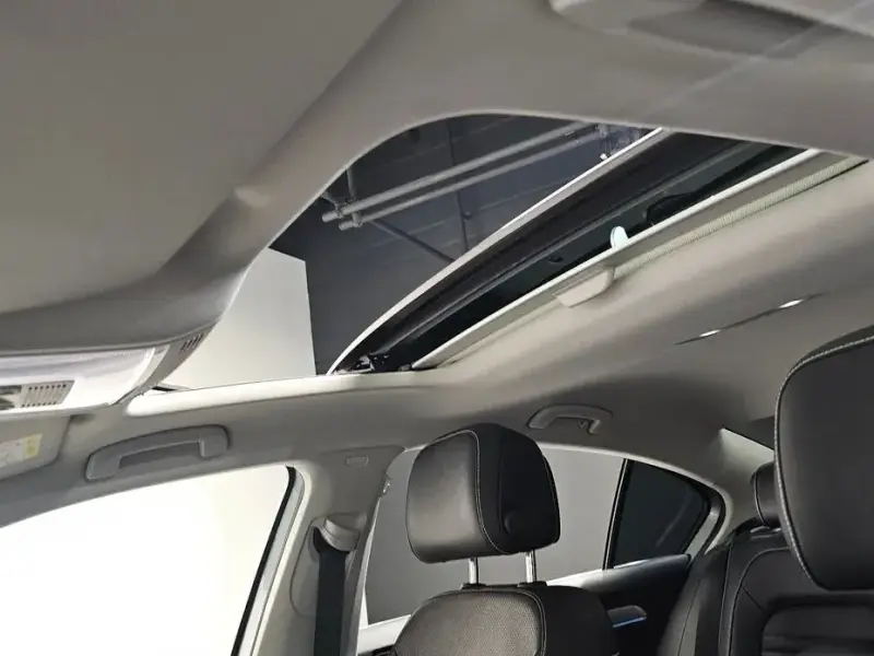 2021 Volkswagen Passat с пробегом 12 842 км