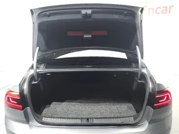2021 Volkswagen Passat с пробегом 12 842 км