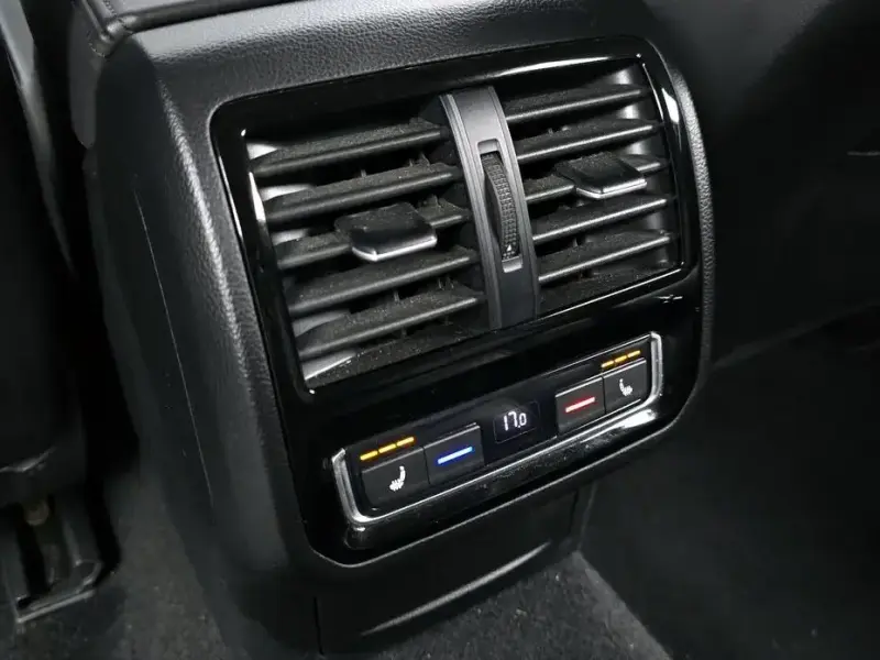 2021 Volkswagen Passat с пробегом 100 019 км