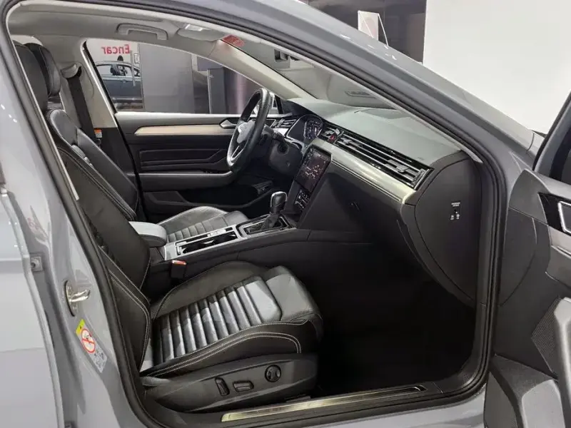 2022 Volkswagen Passat с пробегом 57 483 км