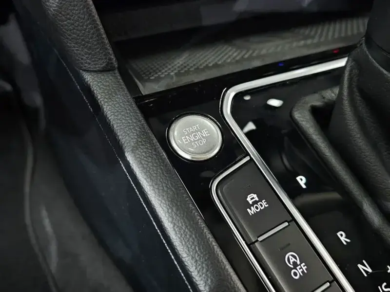 2022 Volkswagen Passat с пробегом 57 483 км