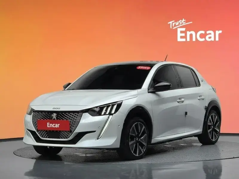 2022 Peugeot 208 с пробегом 44 698 км