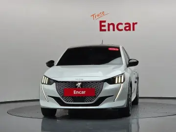 2022 Peugeot 208 с пробегом 44 698 км