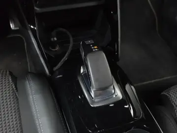 2022 Peugeot 208 с пробегом 44 698 км