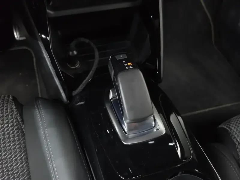 2022 Peugeot 208 с пробегом 44 698 км