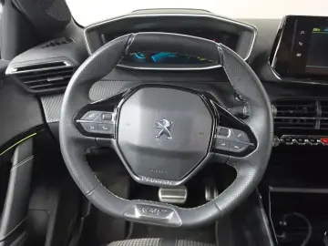 2022 Peugeot 208 с пробегом 44 698 км