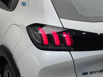 2022 Peugeot 208 с пробегом 44 698 км