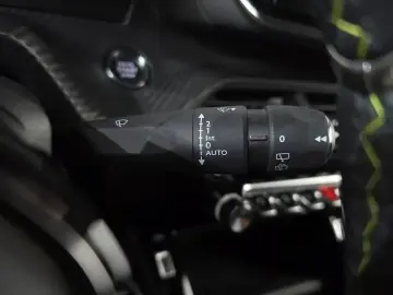2022 Peugeot 208 с пробегом 44 698 км
