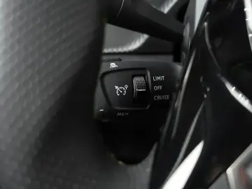 2022 Peugeot 208 с пробегом 44 698 км