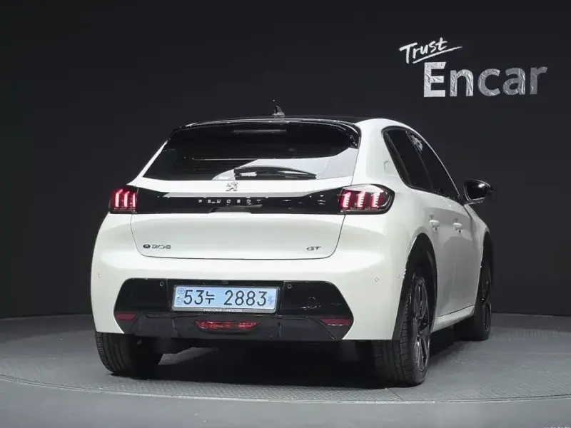 2021 Peugeot 208 с пробегом 19 927 км