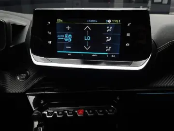 2021 Peugeot 208 с пробегом 19 927 км