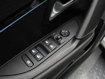 2021 Peugeot 208 с пробегом 19 927 км