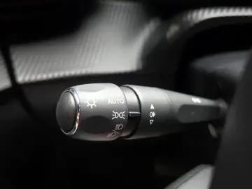 2021 Peugeot 208 с пробегом 19 927 км