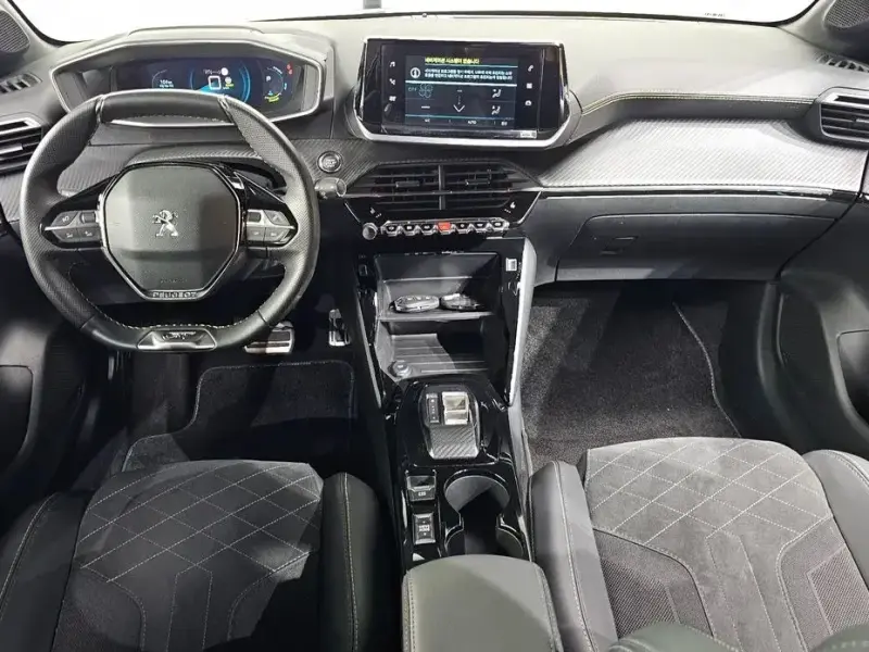 2023 Peugeot 208 с пробегом 103 228 км