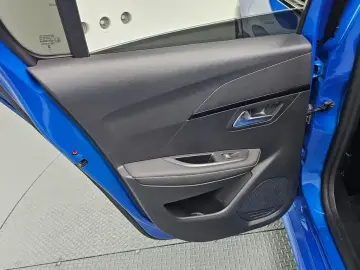 2023 Peugeot 208 с пробегом 103 228 км
