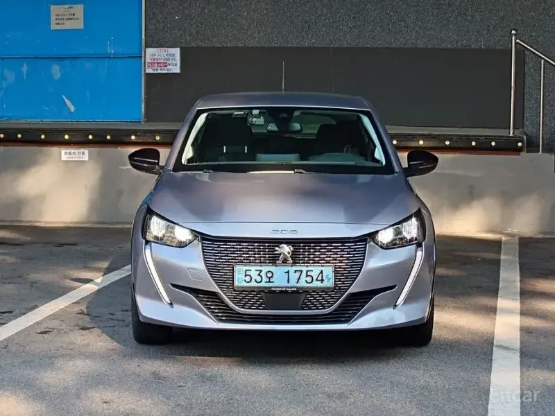2022 Peugeot 208 с пробегом 104 200 км