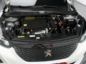 2021 Peugeot 2008 с пробегом 47 919 км