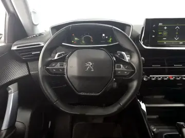 2021 Peugeot 2008 с пробегом 47 919 км