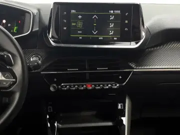 2021 Peugeot 2008 с пробегом 47 919 км