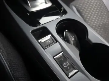 2021 Peugeot 2008 с пробегом 47 919 км