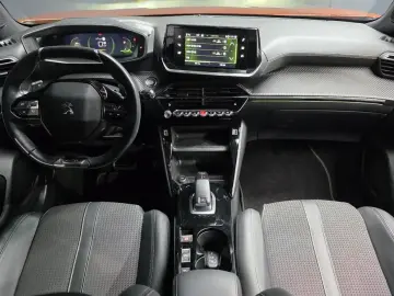2020 Peugeot 2008 с пробегом 142 886 км