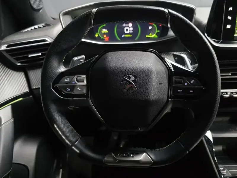 2020 Peugeot 2008 с пробегом 142 886 км