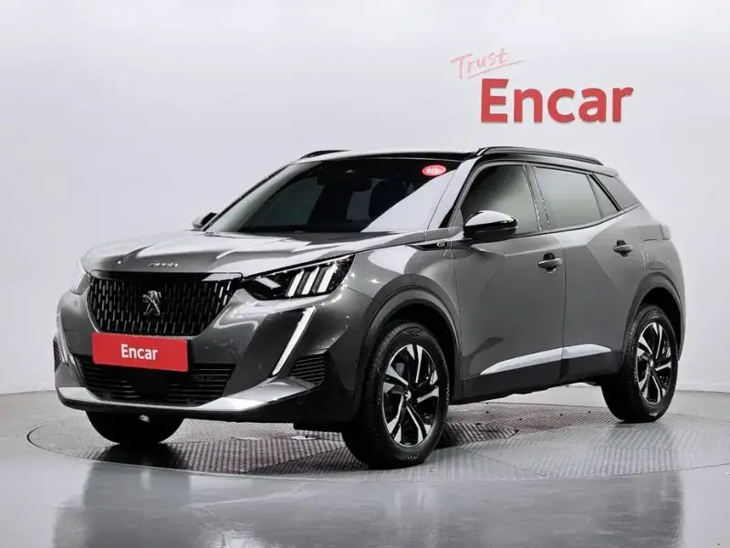 2023 Peugeot 2008 с пробегом 42 981 км
