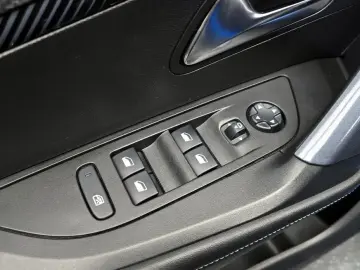 2021 Peugeot 2008 с пробегом 119 624 км