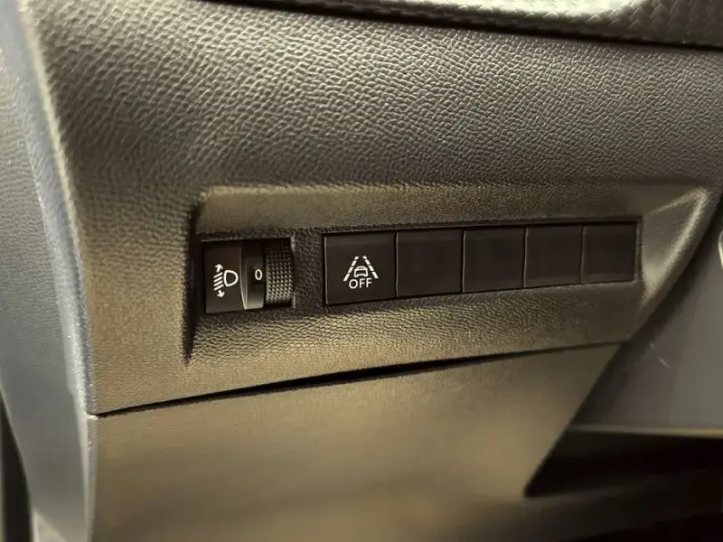 2021 Peugeot 2008 с пробегом 119 624 км