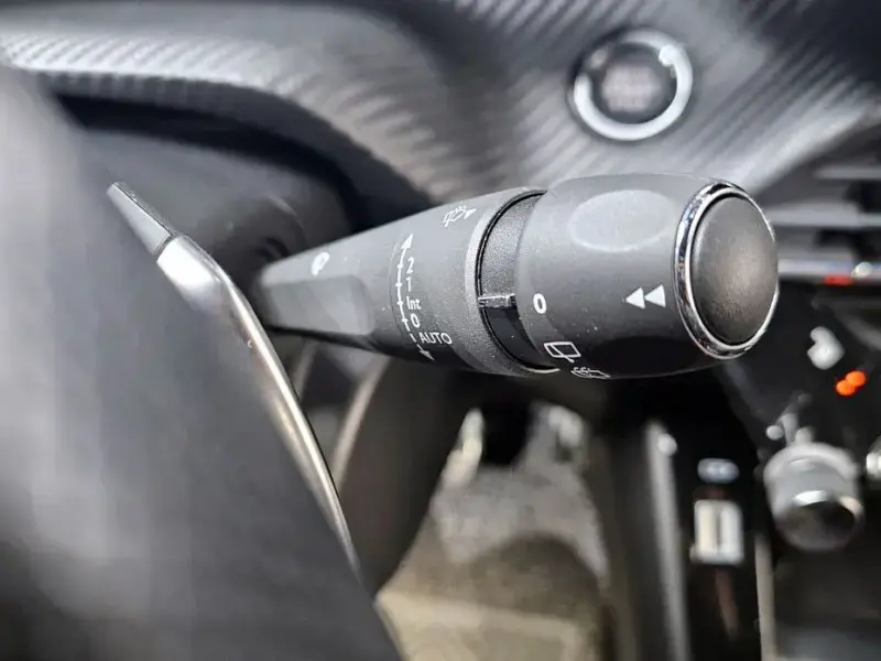 2021 Peugeot 2008 с пробегом 34 251 км