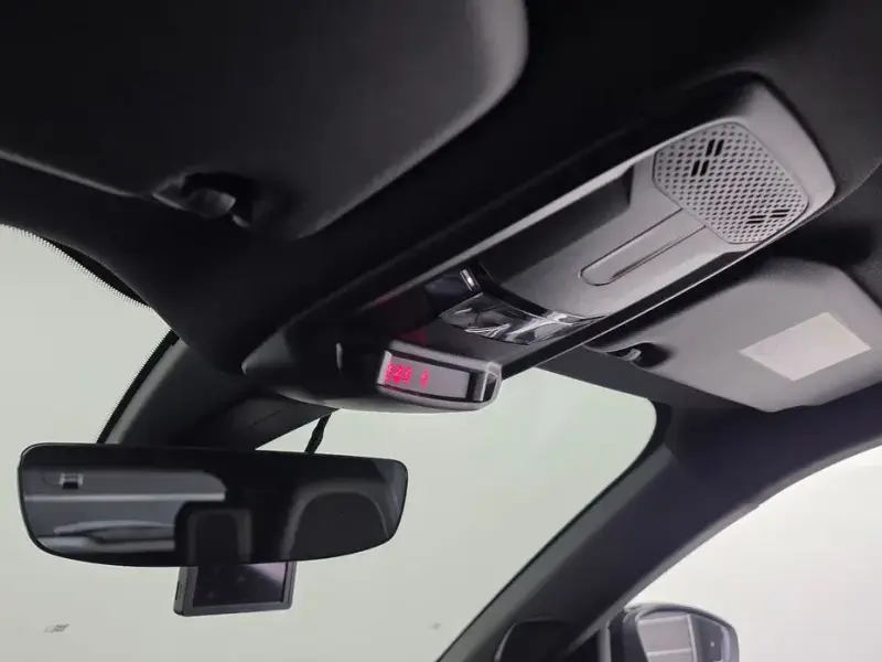 2021 Peugeot 2008 с пробегом 67 885 км
