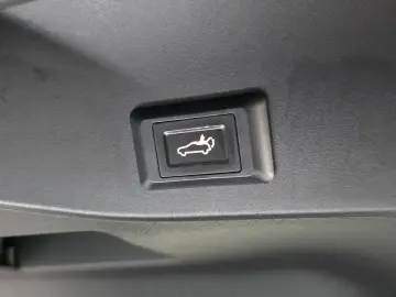 2021 Peugeot 2008 с пробегом 67 885 км