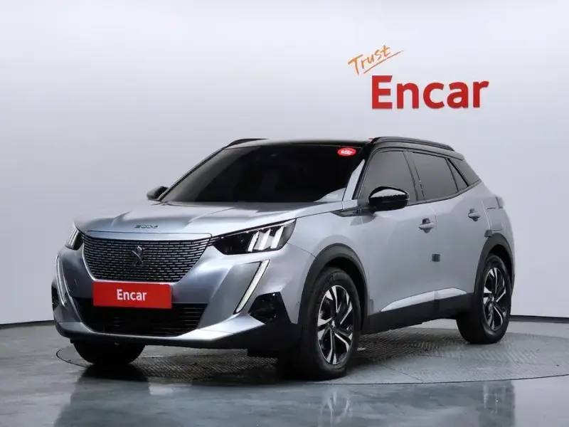 2021 Peugeot 2008 с пробегом 67 083 км