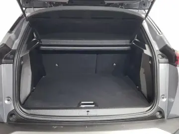 2021 Peugeot 2008 с пробегом 67 083 км