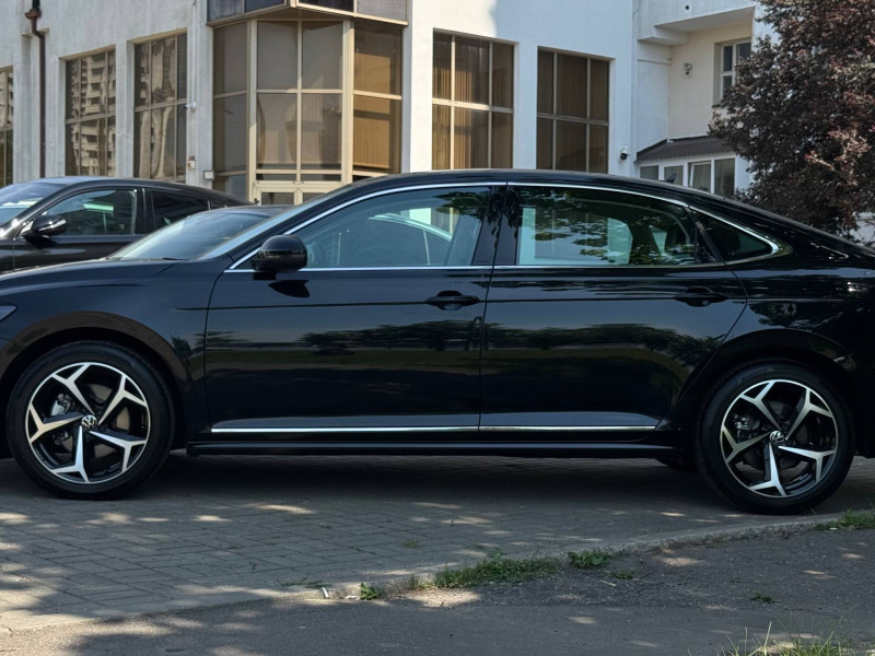 2024 Volkswagen Passat (North America and China) с пробегом 3 035 км