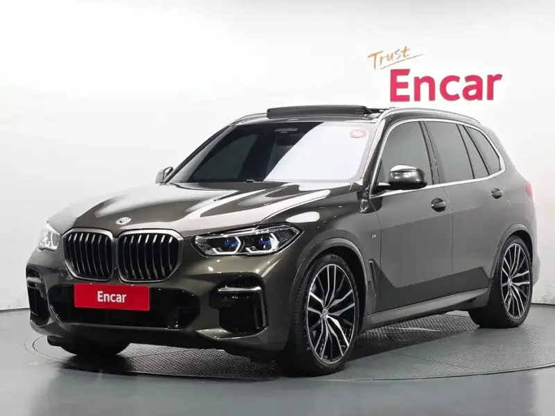 2023 BMW X5 с пробегом 48 063 км
