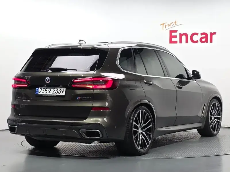 2023 BMW X5 с пробегом 48 063 км