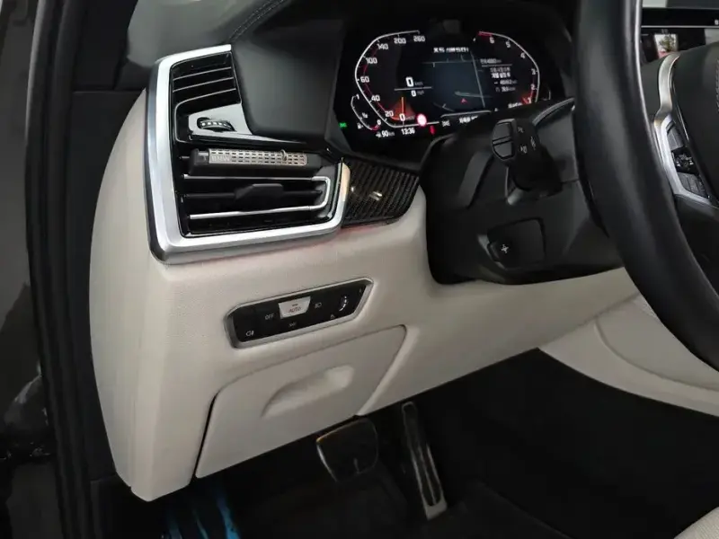 2023 BMW X5 с пробегом 48 063 км
